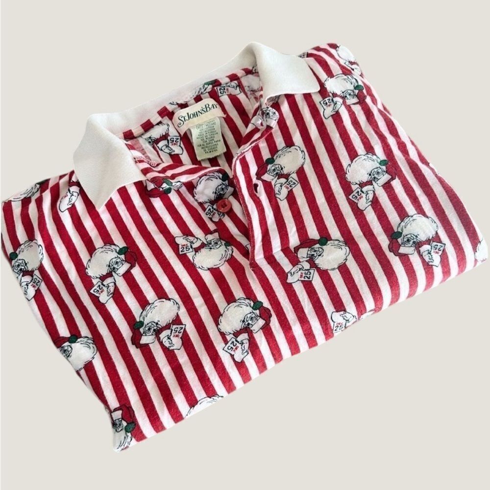 ✨3/$10✨ Vintage Santa Clause red and white pinstripe Nightgown